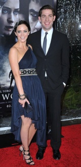 Emily Blunt y John Krasinski. Quizás si Krasinski hubiera obtenido el rol, ambos hubieran sido protagonistas en "El Capitán América"